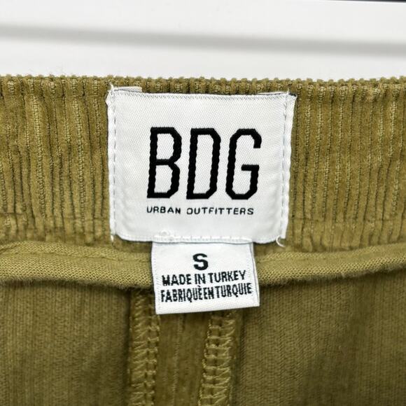 BDG Urban Outfitters Olive Green Corduroy Pleated Mini Skirt Size S - Picture 4 of 5